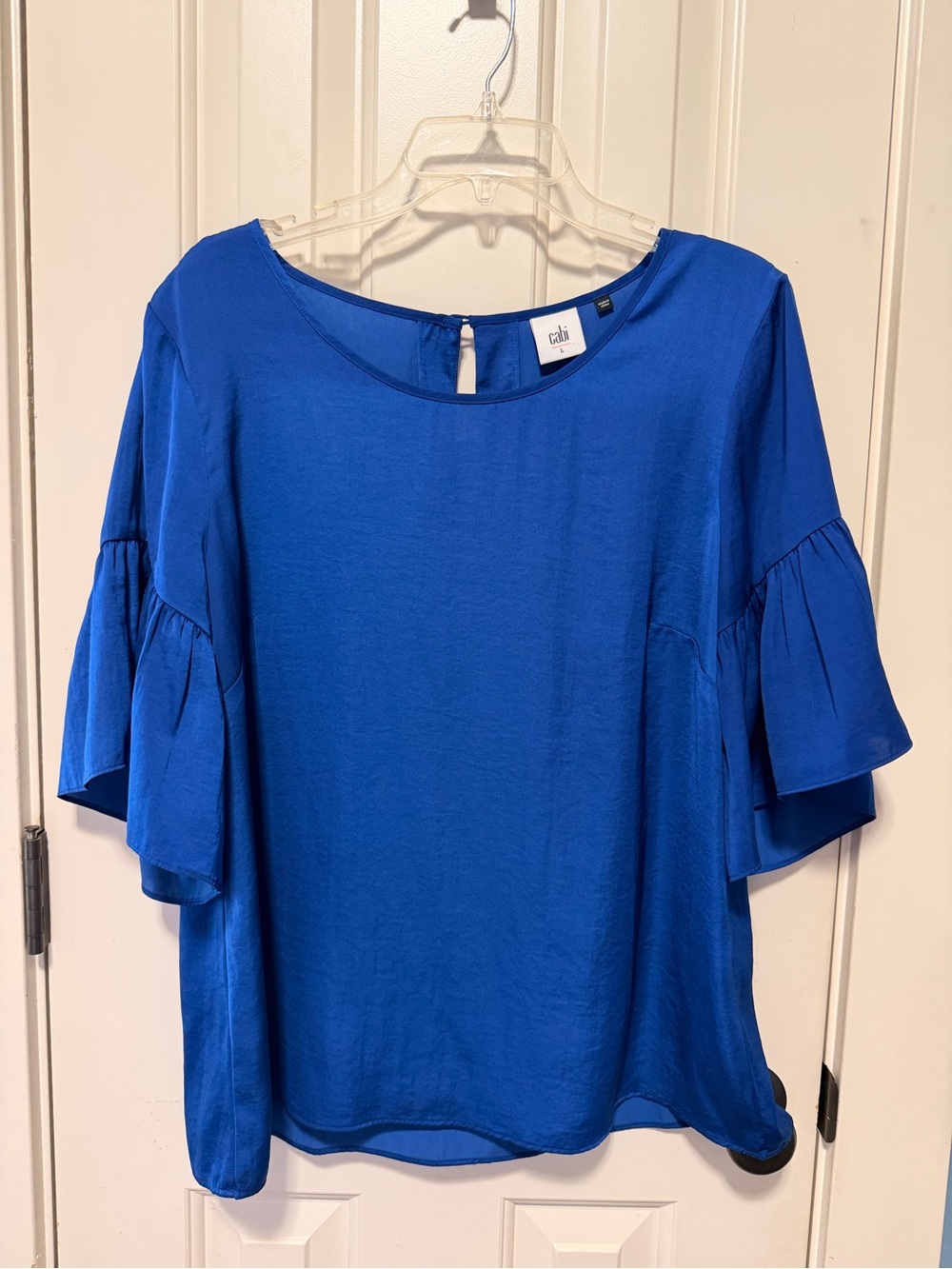 Cabi flutter sleeve blouse